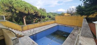 Chalet  Orquidea. Casa en calle orquidea