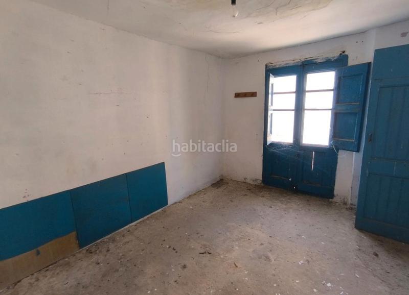 Foto 75a1f2f0-0ed5-4619-9dbe-0c9f273aba2d. Casa pareada casa en calle esquerrer en Ascó