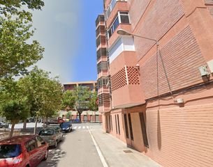 Etagenwohnung  Granja (la). Piso en plaza granja la