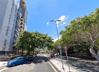 Etagenwohnung  Ganivet. Piso en calle ganivet