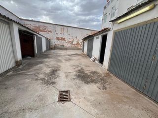 Parking coche en Libertad