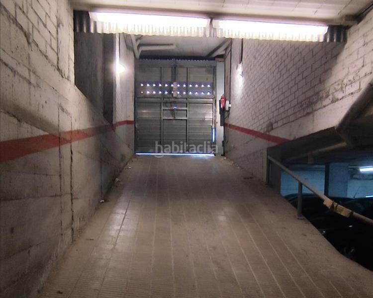 Foto 08b0d198-26b5-40ae-9bee-fb21c2f2fe57. Parking voiture dans Llevant Igualada