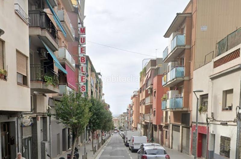 Foto 9d2425b7-e136-4943-b97a-bd50310ac749. Piso  en calle pau piferrer en Fondo Santa Coloma de Gramenet