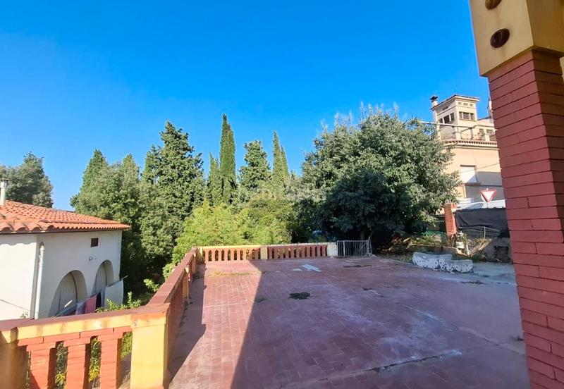 Foto 095f52f4-c1be-436a-b867-0dc9e1ca69ba. Maison jumelée dans Gelida