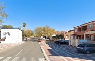 Casa aparellada  Nou cambrils. Casa en calle nou cambrils