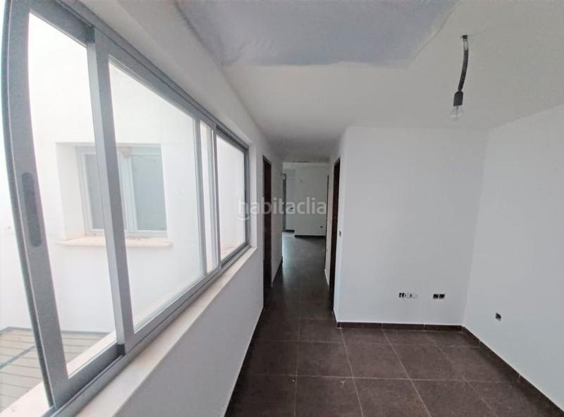 Foto 448d47cb-984b-4a2a-8245-e83c7f4032ec. Casa pareada casa en paseo estacion en Ayamonte ciudad Ayamonte
