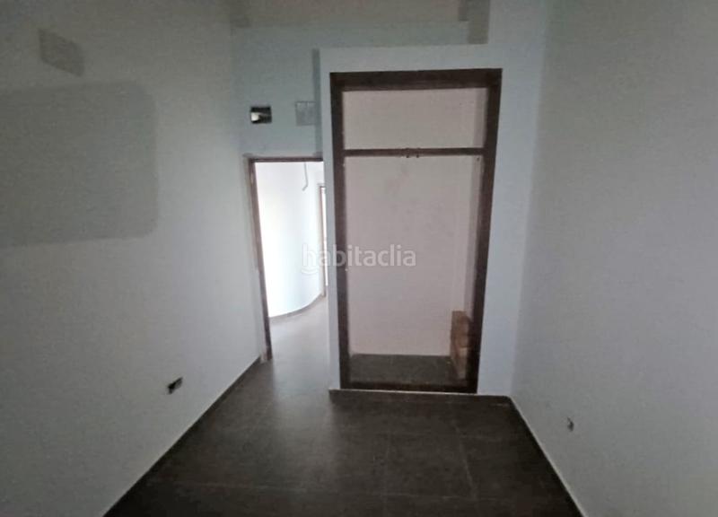 Foto d6e3b1dd-9f39-4186-8cc3-97228c4e23da. Casa pareada casa en paseo estacion en Ayamonte ciudad Ayamonte