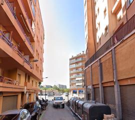 Pis  Anselm clave. Piso en calle anselm clave