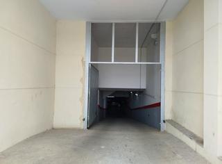 Aparcament cotxe  Falla el trampot