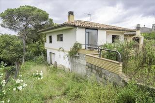 Xalet  Descendente. Casa en paseo descendente