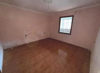 Pis  Casas las. Piso en calle casas las