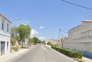 Casa aparellada  De biar. Casa en carretera de biar