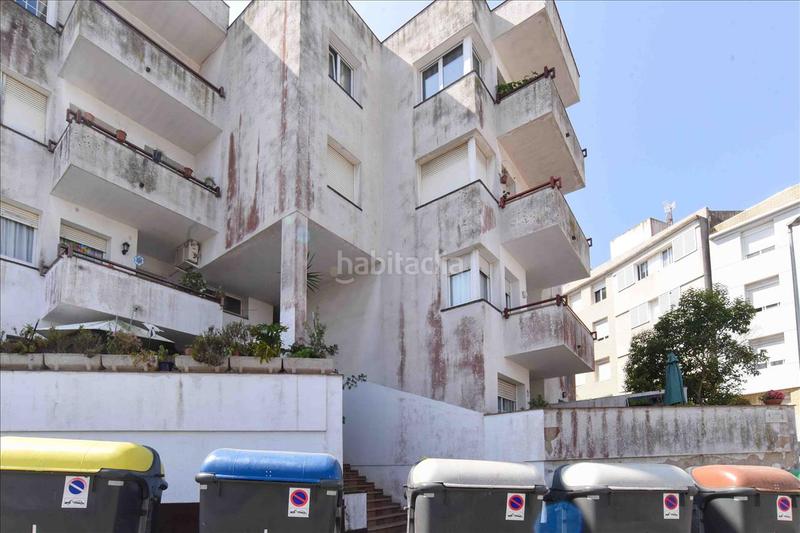 Foto beaff1e6-e1f2-4489-9177-7b47fe337ca9. Pis amb aparcament a Els Pavos Blanes