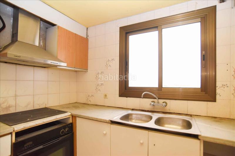 Foto cca214da-ecc2-4a67-a503-313c343e3148. Pis amb aparcament a Els Pavos Blanes