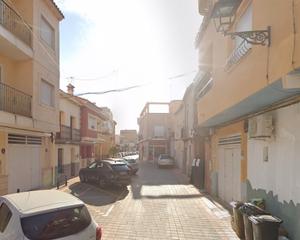 Pis  General prim. Piso en calle general prim