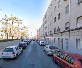 Piso  Gines garcia esquitino. Piso en calle gines garcia esquitino
