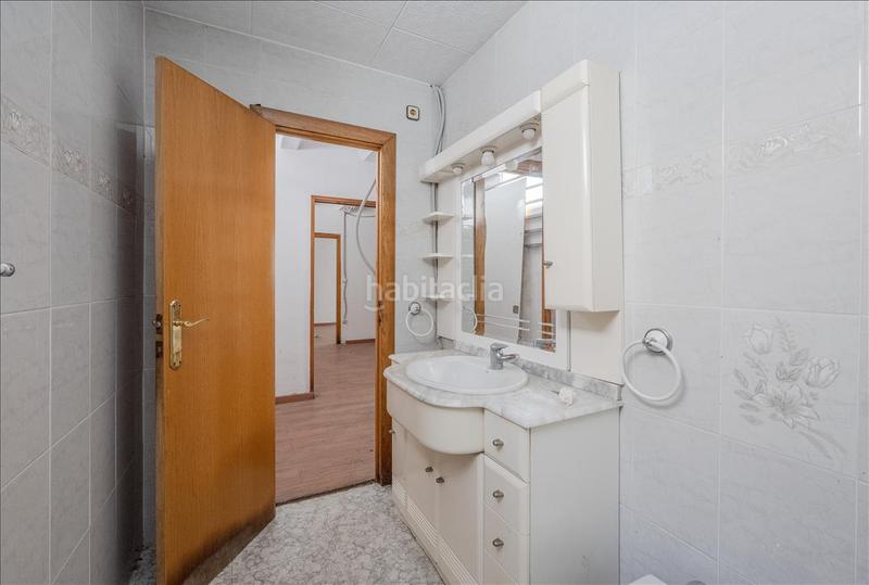 Foto 5a8c8b35-a4b0-48d7-b428-36b55d903bc8. Ground floor in Can Calders Sant Feliu de Llobregat