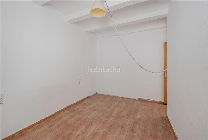 Foto dabcb00c-0339-4f60-b6c2-8b6039659865. Ground floor in Can Calders Sant Feliu de Llobregat