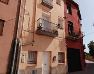 Casa aparellada  Del padró. Casa en calle del padró