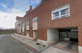 Car parking in Butacas