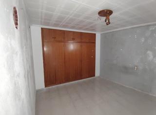 Etagenwohnung  Sants martirs abdo i senen. Piso en calle sants martirs abdo i senen