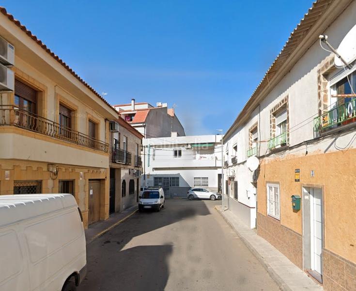 Foto 5fbd6316-7108-49fd-9ead-32e9e46795db. Piso  en calle santa gema en Yuncos