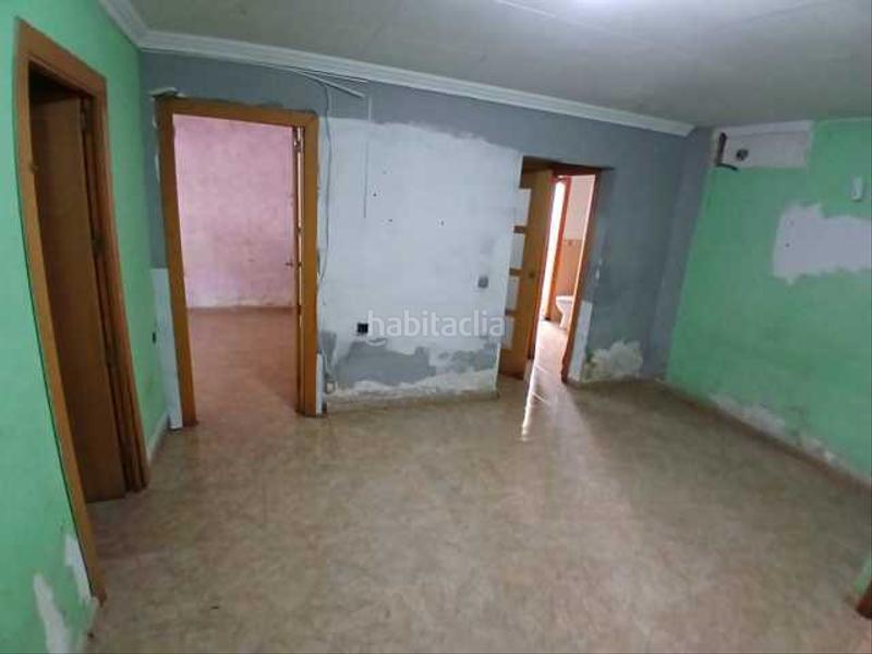 Foto 87ef45e7-8973-4796-a4c8-ae8a9d400378. Piso  en calle josep maria prat en Taialà - Germans Sabat Girona