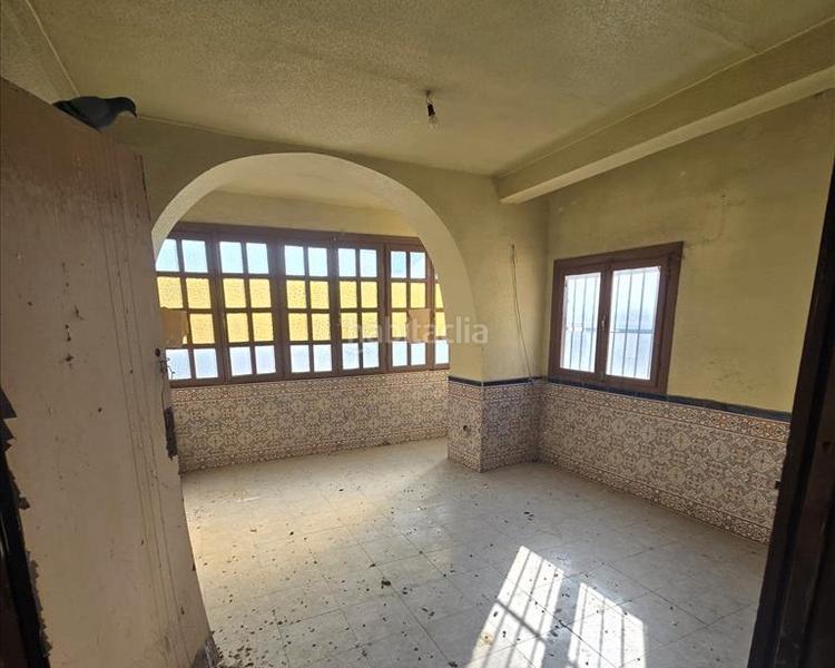 Foto 2b5f07b4-6d53-4cb5-ae92-a8ea08e87d9e. Casa aparellada amb aparcament a Cuevas del Almanzora pueblo Cuevas del Almanzora