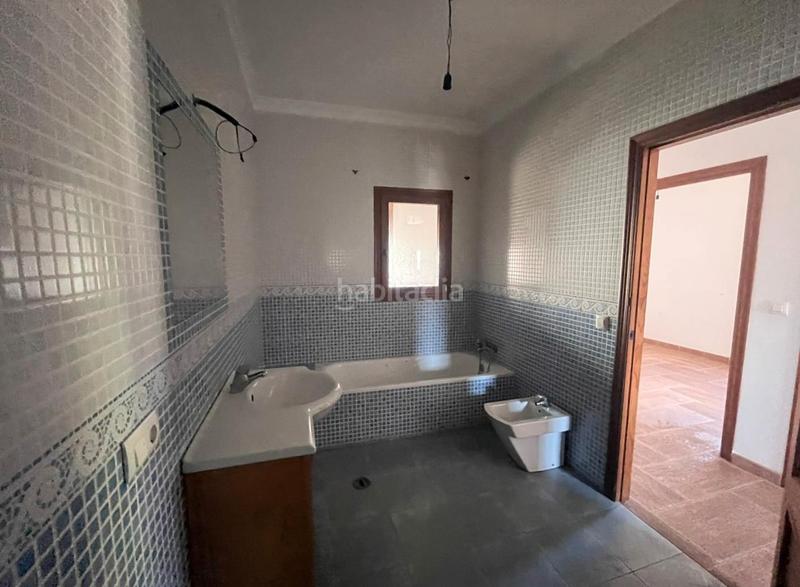 Foto 6fbe8804-c3d5-4a3a-b695-32b6d38f7255. Maison jumelée dans Mondejar-Junquillos Línea de la Concepción (La)