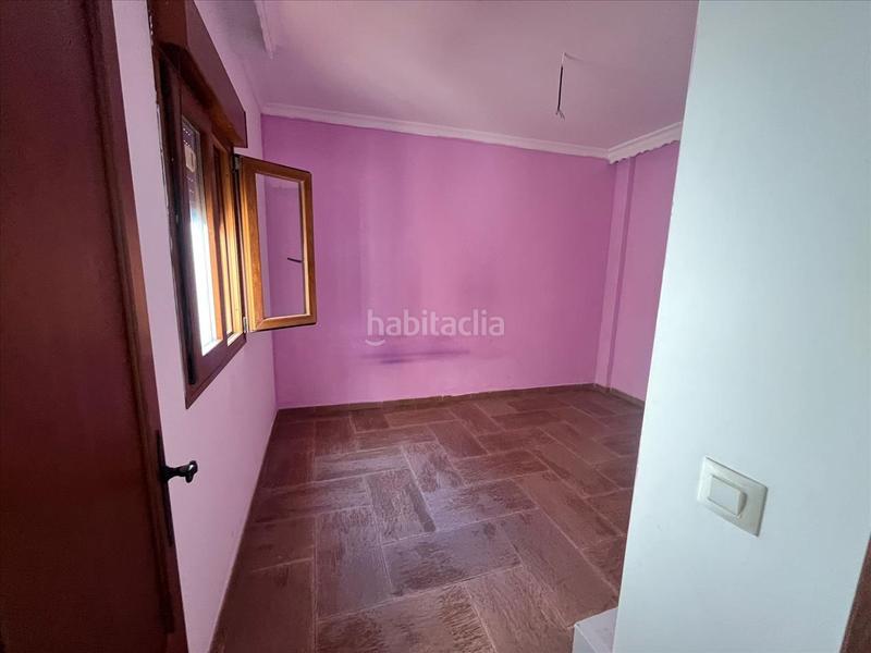 Foto b93fbb60-461e-4bcf-88ad-45253944b110. Maison jumelée dans Mondejar-Junquillos Línea de la Concepción (La)