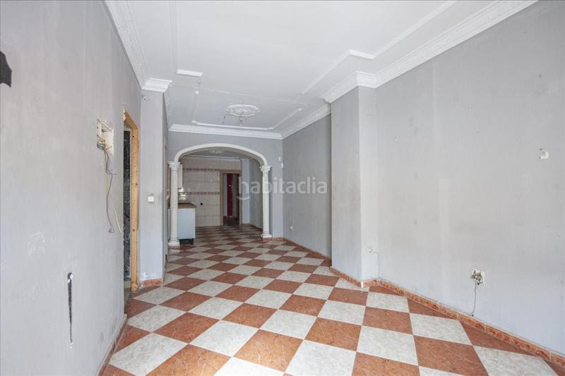 Foto 6da0a172-9610-497c-8a34-8949c774c10f. Casa pareada casa en calle serenidad en Palmete Sevilla