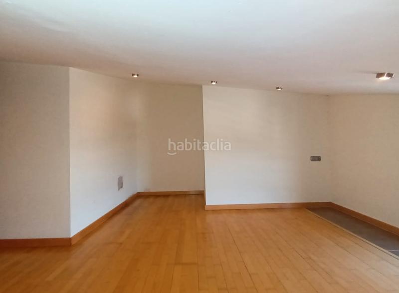 Foto de54765b-76c5-4f77-8504-f87629b5286a. Zweistöckige wohnung in Valls