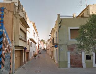 Casa aparellada  Ollers. Casa en calle ollers