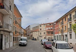Ground floor  La laguna. Piso en calle la laguna