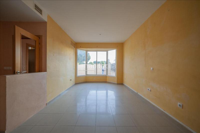 Foto 60756593-a797-470b-844d-6e5ae146aecb. Maison jumelée dans Gerena