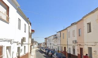 Casa aparellada  Majadahonda. Casa en calle majadahonda