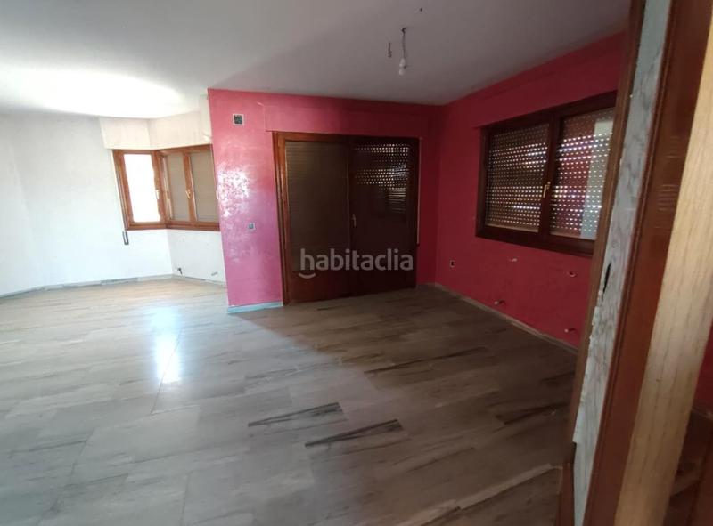 Foto a95b648b-a840-41d2-ac53-9416302a12a9. Casa pareada casa en calle iciar bollain en PAU 2-600 Puertollano