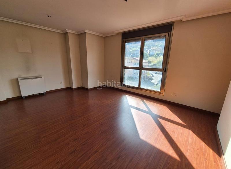 Foto 94a574fa-0954-4c71-b0ed-0d4d1f29e49e. Dúplex piso en avenida sama en Requejo - Rozaes - Oñón Mieres