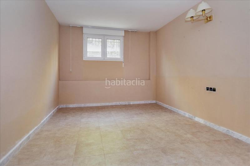 Foto 16b371e1-35b4-484a-a1cf-463cf56f390d. Chalet with parking pool in San Roque - La Cruz - La Rozuela Linares