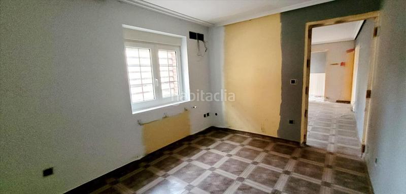 Foto 49d9bb4e-5991-44c4-b8e9-8cee1c554929. Casa aparellada a El Cristo Palencia