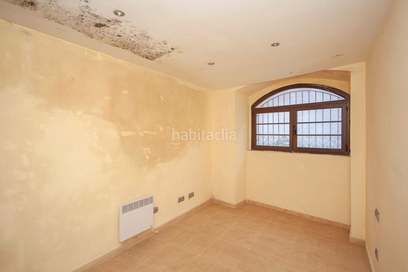 Foto da24c830-aa92-47cf-82d2-70b7b19a20ba. Planta baja piso en calle baixada del carme en Barri Antic Manresa