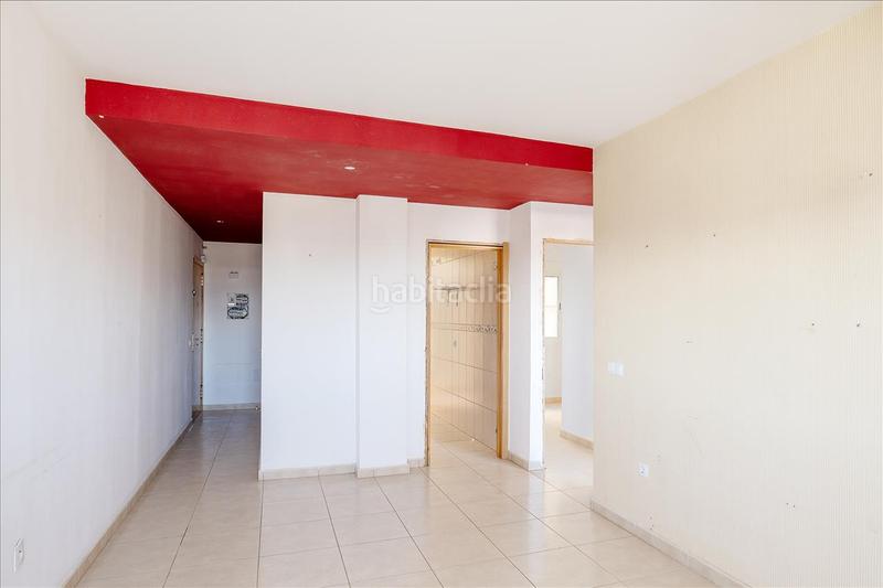 Foto 9bd1ea2c-4b42-4842-b8af-f82a4e60d8a3. Erdgeschoss mit parking in El Chorrillo Santa Cruz de Tenerife