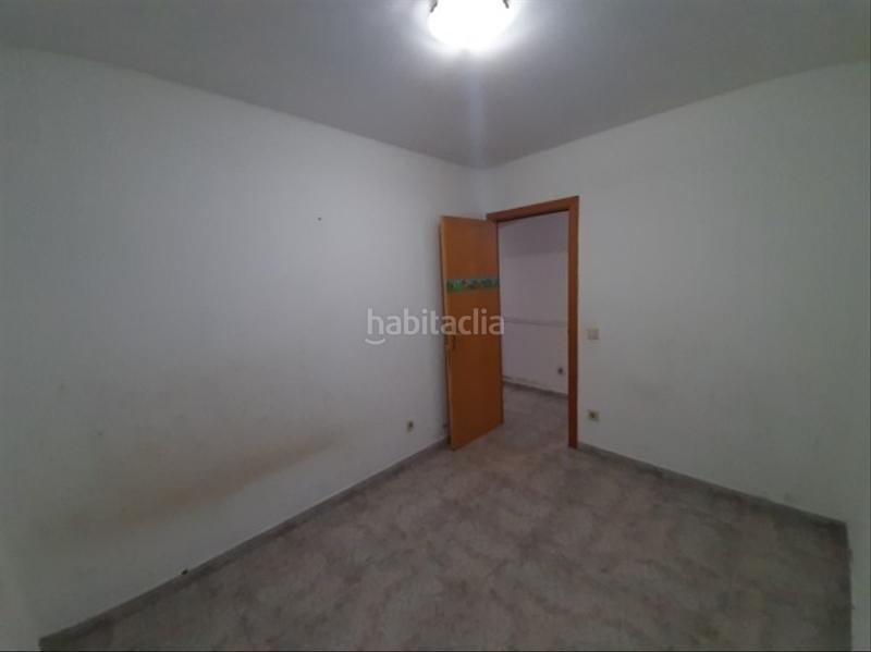 Foto f03ac7ae-6788-45ec-a79e-5e32e4330f4e. Planta baja piso en calle de josep roque en Torreforta Tarragona