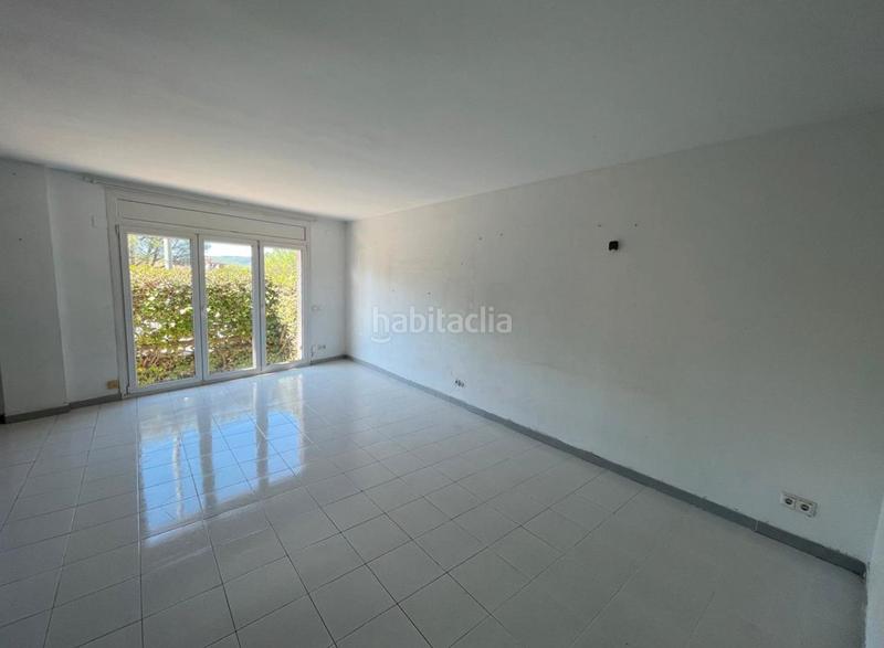 Foto d8f99ff5-5f6b-4590-bb4a-c32435fc98ac. Planta baja piso en calle pals en La Punxa Palafrugell