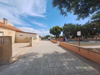 Casa aparellada  Antonio serrano y bonetero. Casa en calle antonio serrano y bonetero