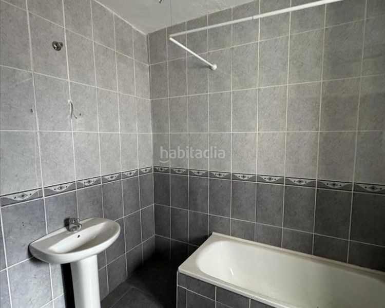 Foto 7f900d44-3565-4a97-8bba-1826dbb787b4. Pis a Teba