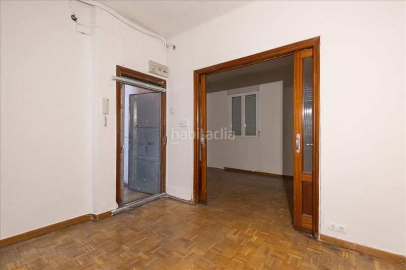 Piso en calle peña gorbea en San Diego Madrid - Imagen 8