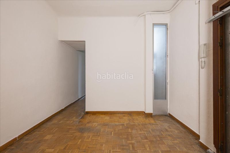 Piso en calle peña gorbea en San Diego Madrid - Imagen 6