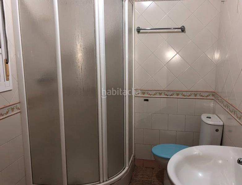 Foto 54dda513-b99d-4553-8a80-bf6d4108ee1f. Casa pareada casa en calle puerto santa maria en Pescadores - Saladillo Algeciras