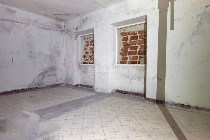 Foto 16bf35d6-4ebb-4edb-aa5a-0ce668e8bffb. Maison jumelée dans Ctra. Circunvalación - La Magdalena Jaén